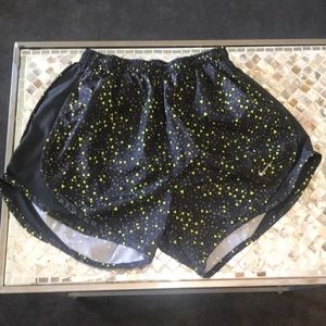 NWOT Nike Dri Fit Running Shorts with Liner XS